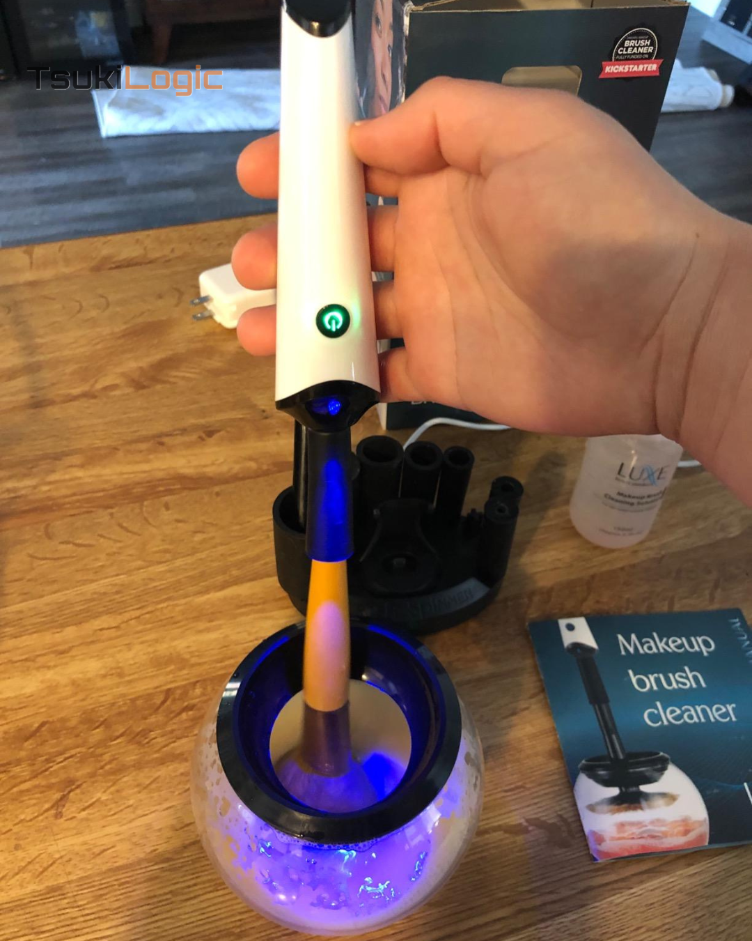 Limpiador Eléctrico de Brochas de Maquillaje 360° (Secado Rápido)